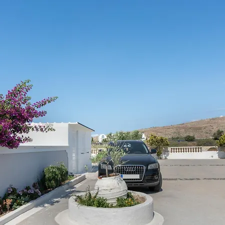 فندق مبيت وإفطار Bella Santorini بيريفولّوس