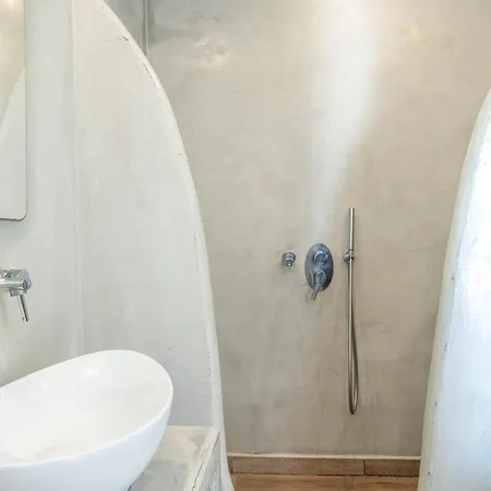 Bella Santorini 3* Perivolos (Santorini)