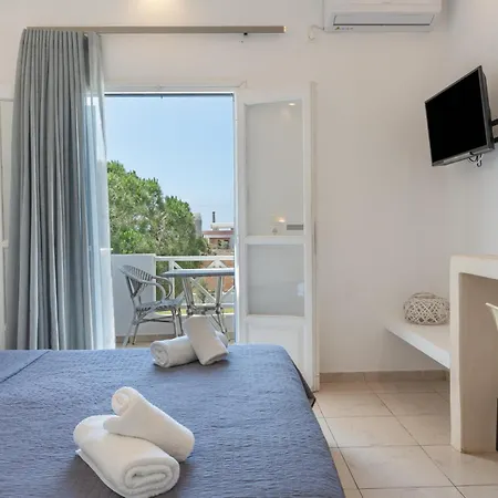 Bella Santorini Perivolos (Santorini)