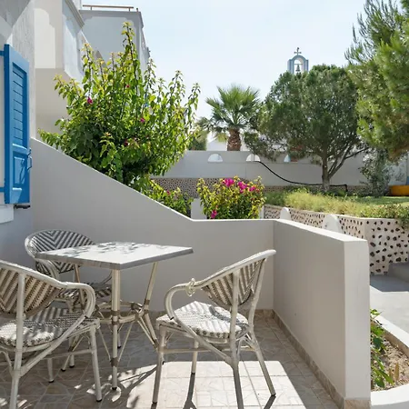 Bed & Breakfast Bella Santorini 3*