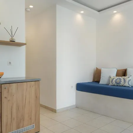 Bella Santorini 3*