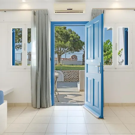 Bella Santorini